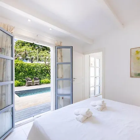 Villa Salt & Sun
